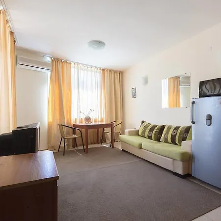 ❤2bedroom Aprtmnt W Kitchen,pool View,washer❤rf❤ Appartement *